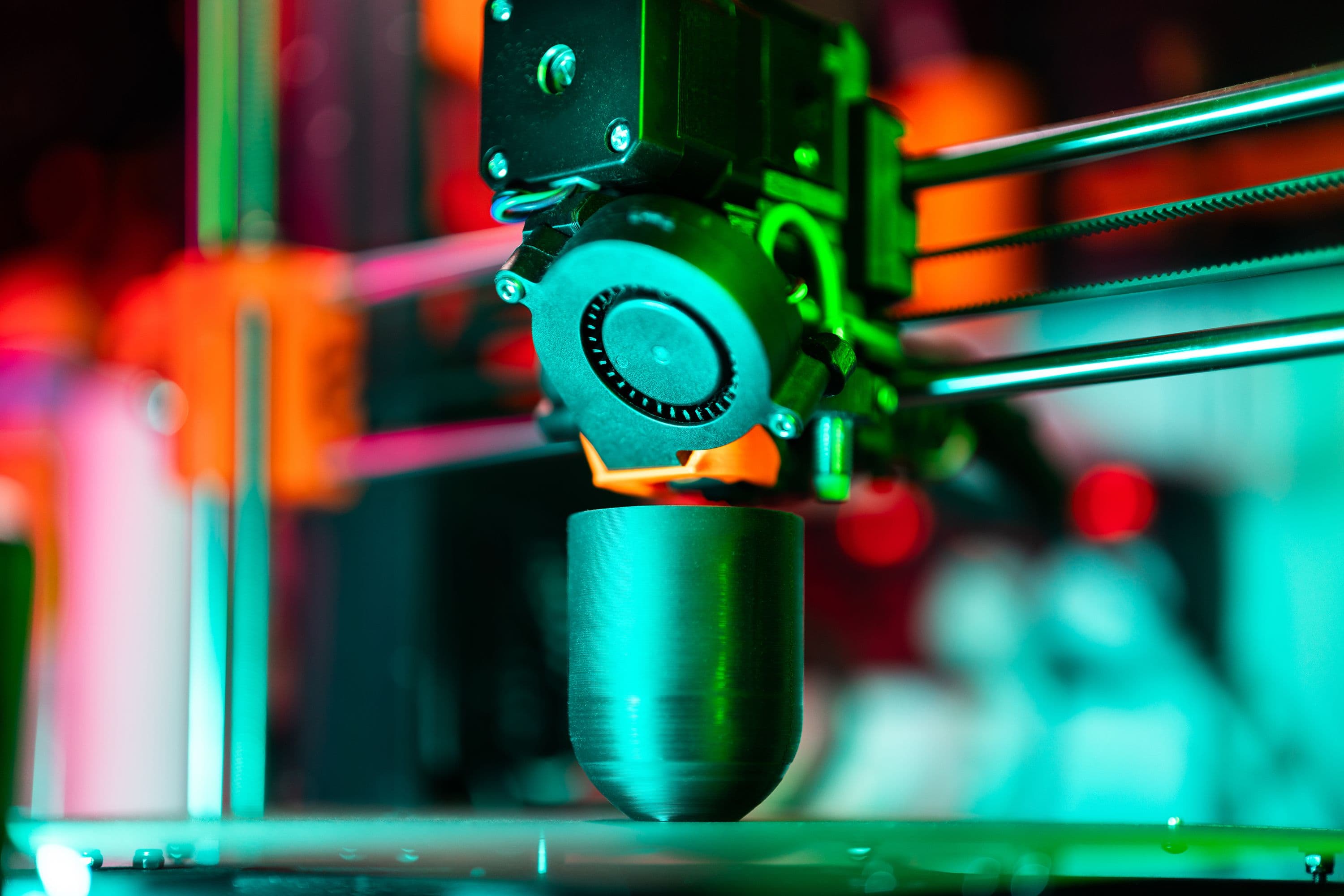 快速原型製程怎麼選?FDM、SLA、SLS、CNC 比較
